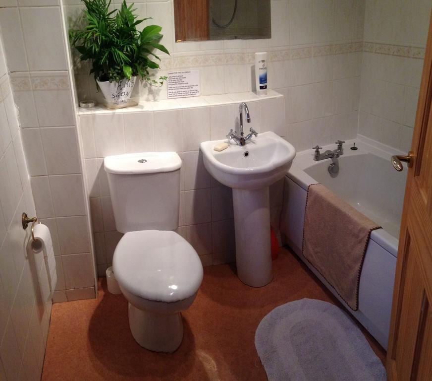 House For Groups & Contractors Kilmarnock Βίλα Εξωτερικό φωτογραφία